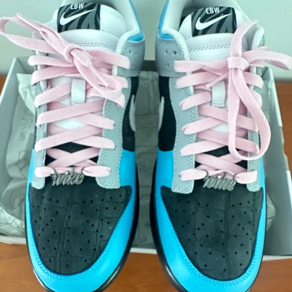 BRAND NEW Nike Dunk Low by You - men’s size 10 - Picture 2 of 4